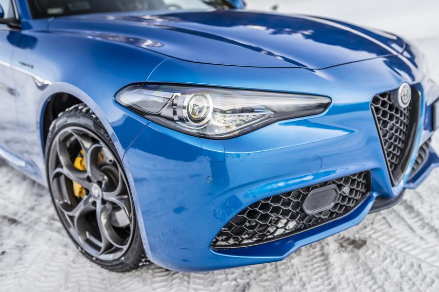 Детали экстерьера Alfa Romeo Giulia Veloce Q4 (952) 2019 года  (фото 5 из 30)